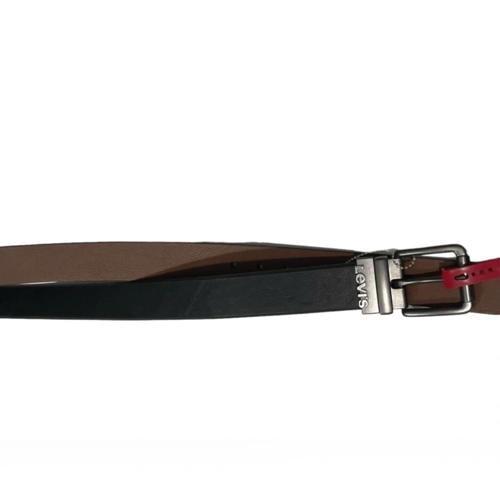 42/44 Levi leather belt Reversible Brown/ Black